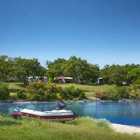 Victoria Mobilehome In Solaris Fkk Naturist * Porec