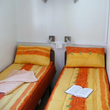 Victoria Mobilehome In Solaris Fkk Naturist Porec